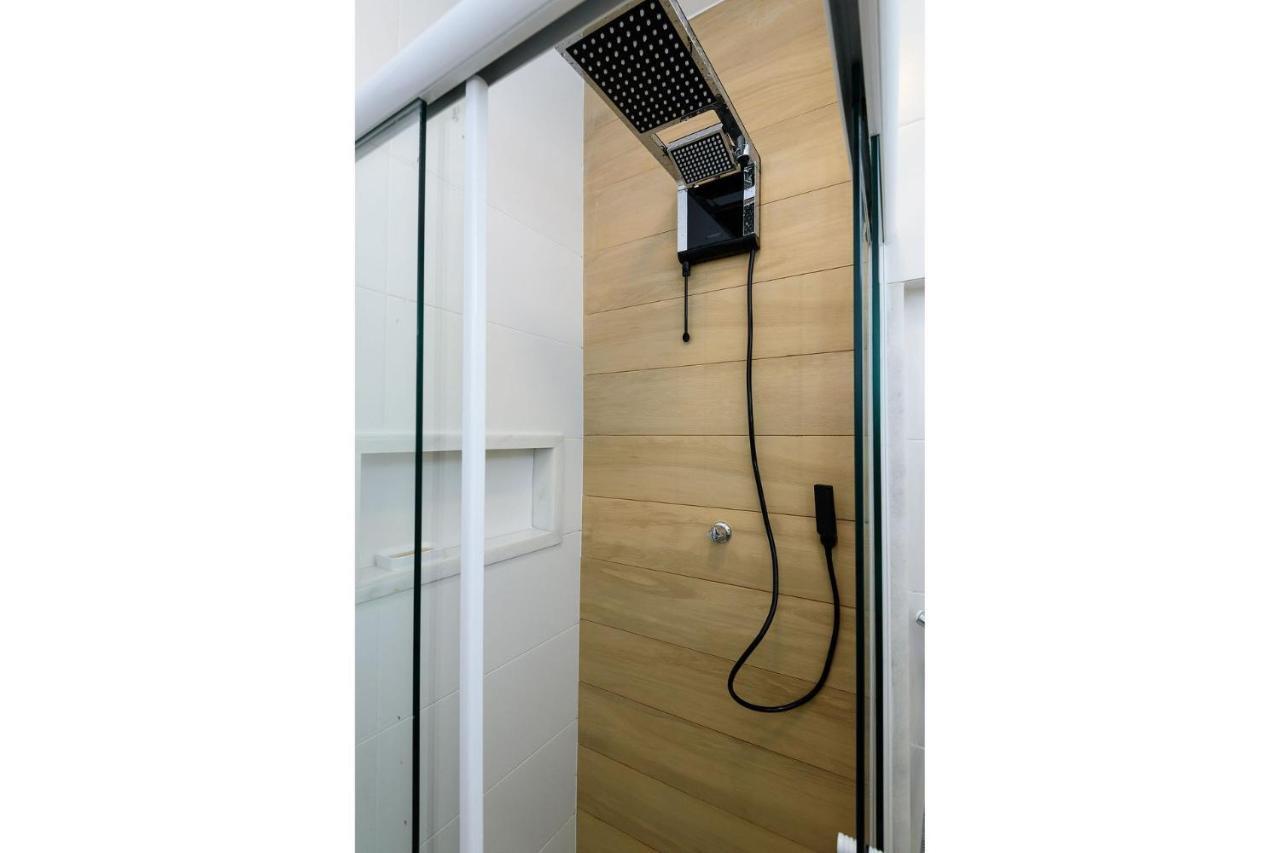 Apartamento Omar Do Rio - Bl 213 - Studio Moderno, Internet 120mbps, Smart Tv, Na Melhor Localização De Copacabana, Próximo Ao Baixo Copa, 03 Minutos Andando Da Praia De Copacabana E Do Metrô Cantagalo Río de Janeiro