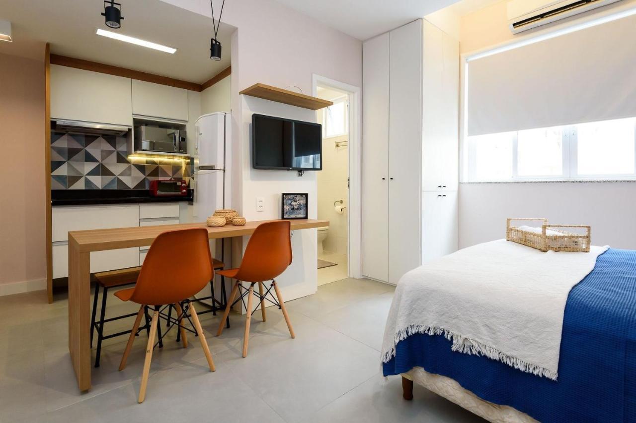 Appartement Omar Do Rio - Bl 213 - Studio Moderno, Internet 120mbps, Smart Tv, Na Melhor Localização De Copacabana, Próximo Ao Baixo Copa, 03 Minutos Andando Da Praia De Copacabana E Do Metrô Cantagalo Rio de Janeiro
